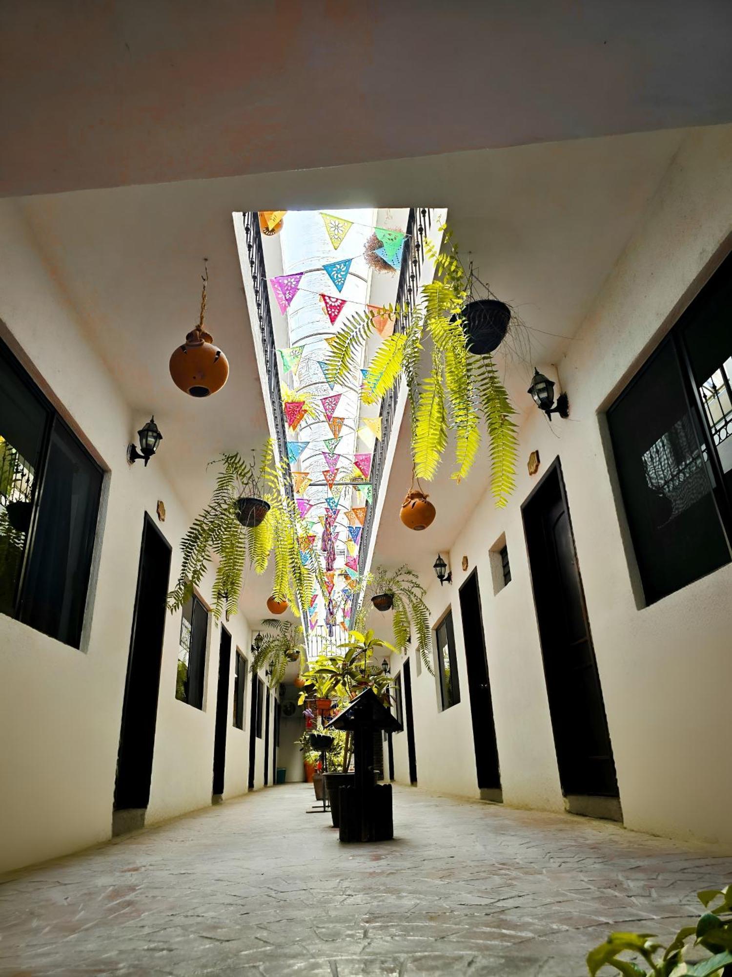 Tuxtla Gutiérrez Hotel Villa Esmeralda מראה חיצוני תמונה