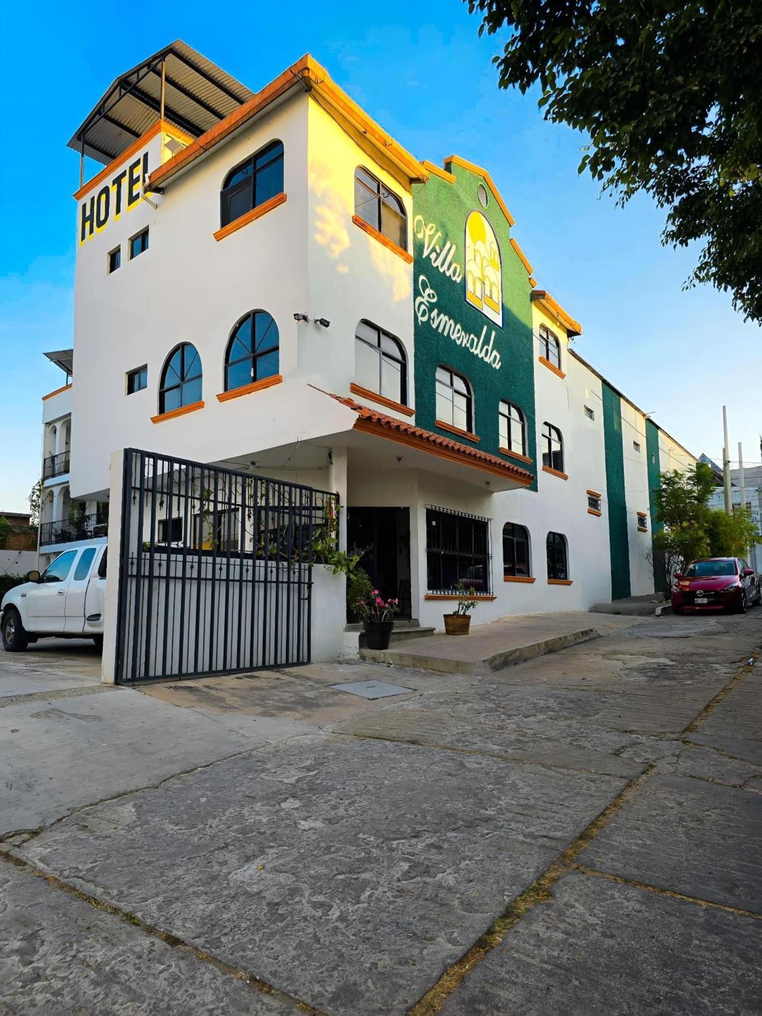 Tuxtla Gutiérrez Hotel Villa Esmeralda מראה חיצוני תמונה